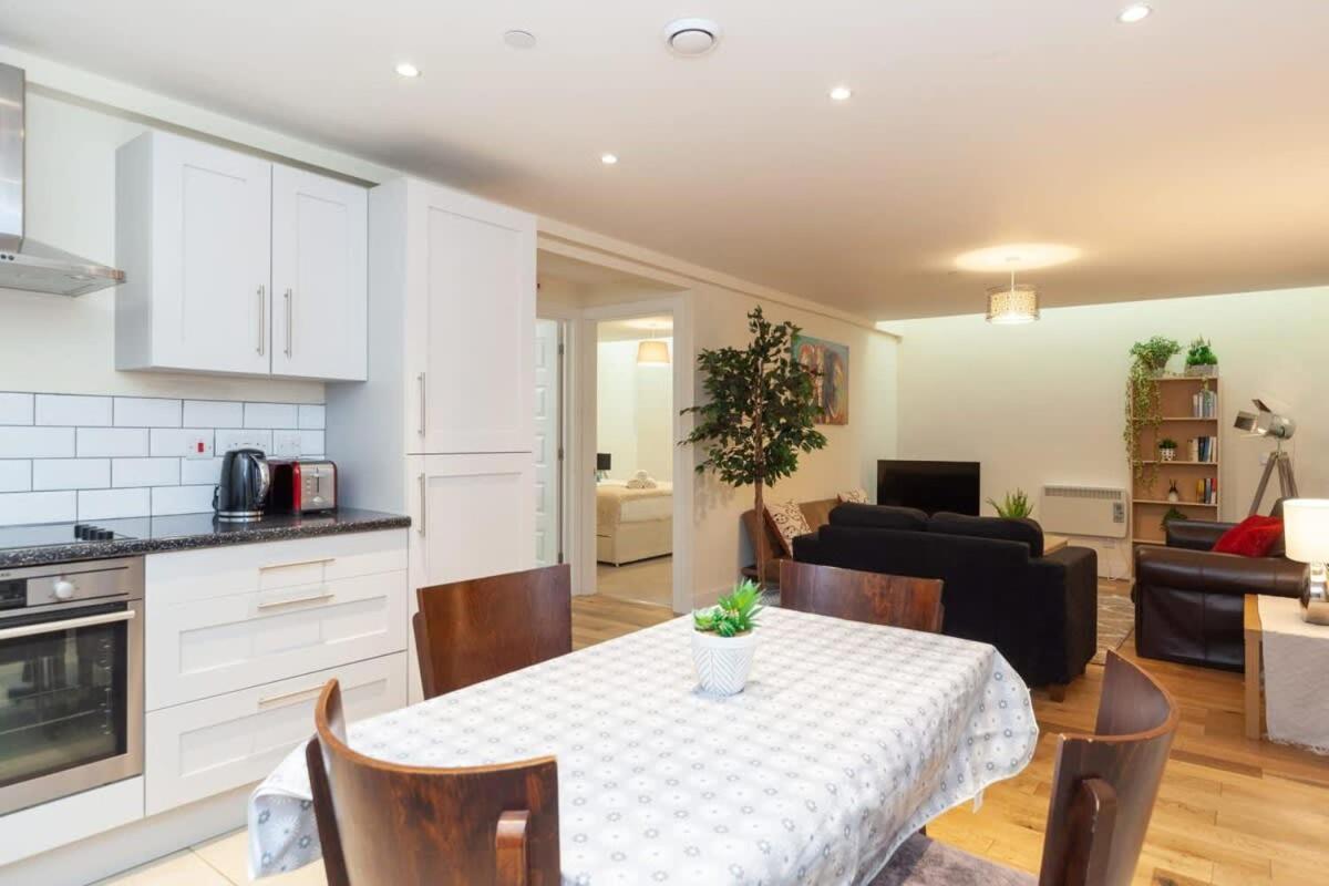 Characterful 2 Bedroom Apartment In Brixton London Bagian luar foto